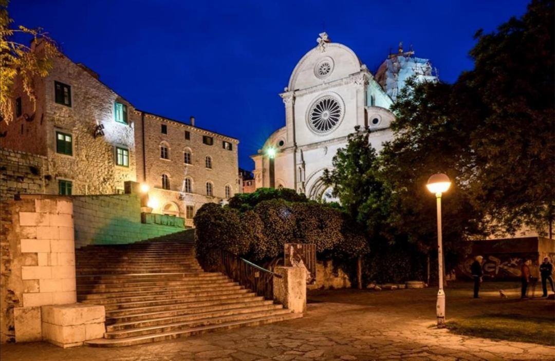 Apartments Grubisic - Sibenik - Parking Included Exterior photo