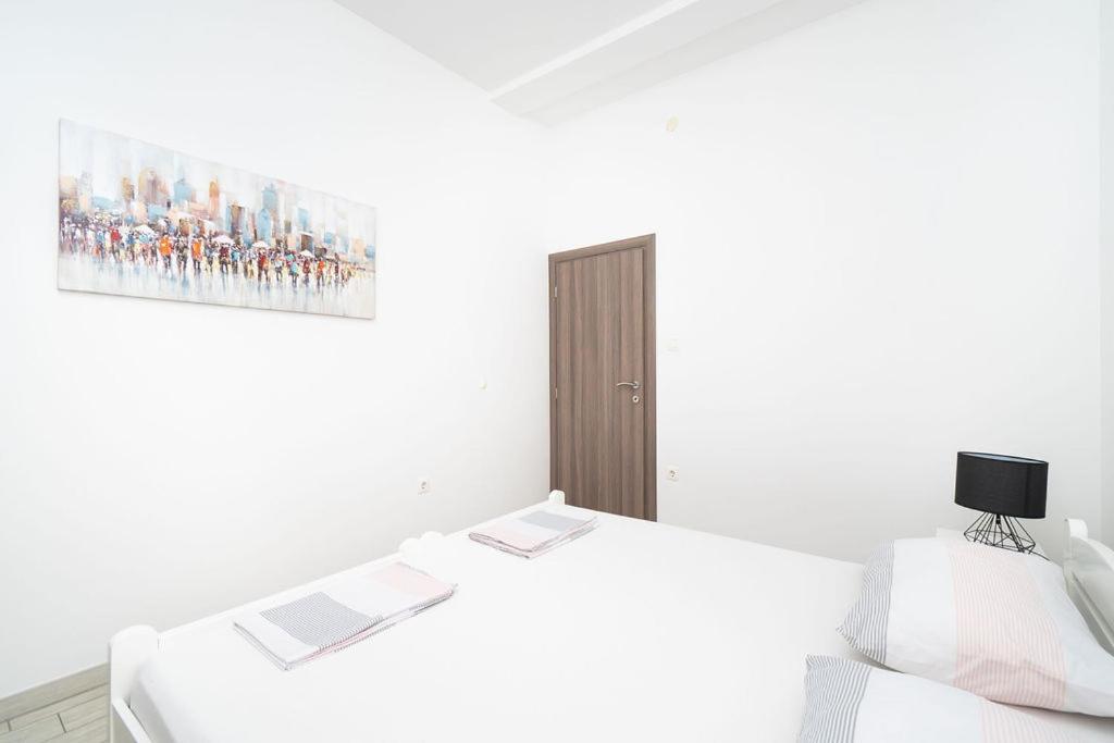 Apartments Grubisic - Sibenik - Parking Included Room photo